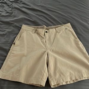 MENS Columbia shorts